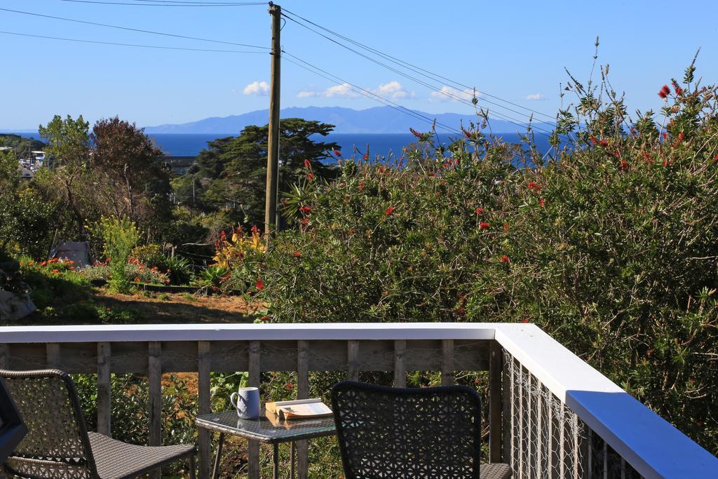 Oneroa Church Bay Views - Stay Waiheke מראה חיצוני תמונה